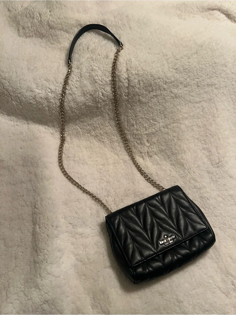 Mini Evelyn Quilted Crossbody w Gold Chain - kate spade